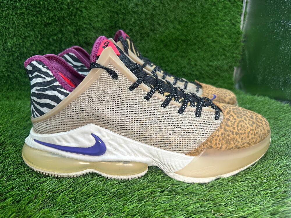 Nike LeBron 19 Low Safari DM1058-200 Athletic Sneaker Mens 13 Beige Suede Sports